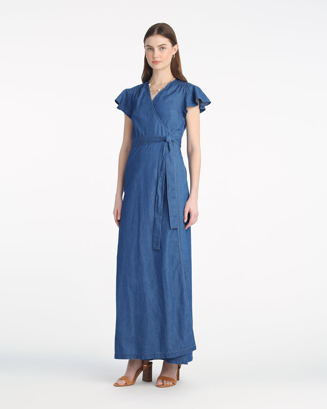 Reagan Denim Maxi Dress in Medium Wash | Color - Medium Wash / 6 | Draper James Reagan Denim Maxi Dress in Medium Wash | Color - Medium Wash / 6 | Draper James