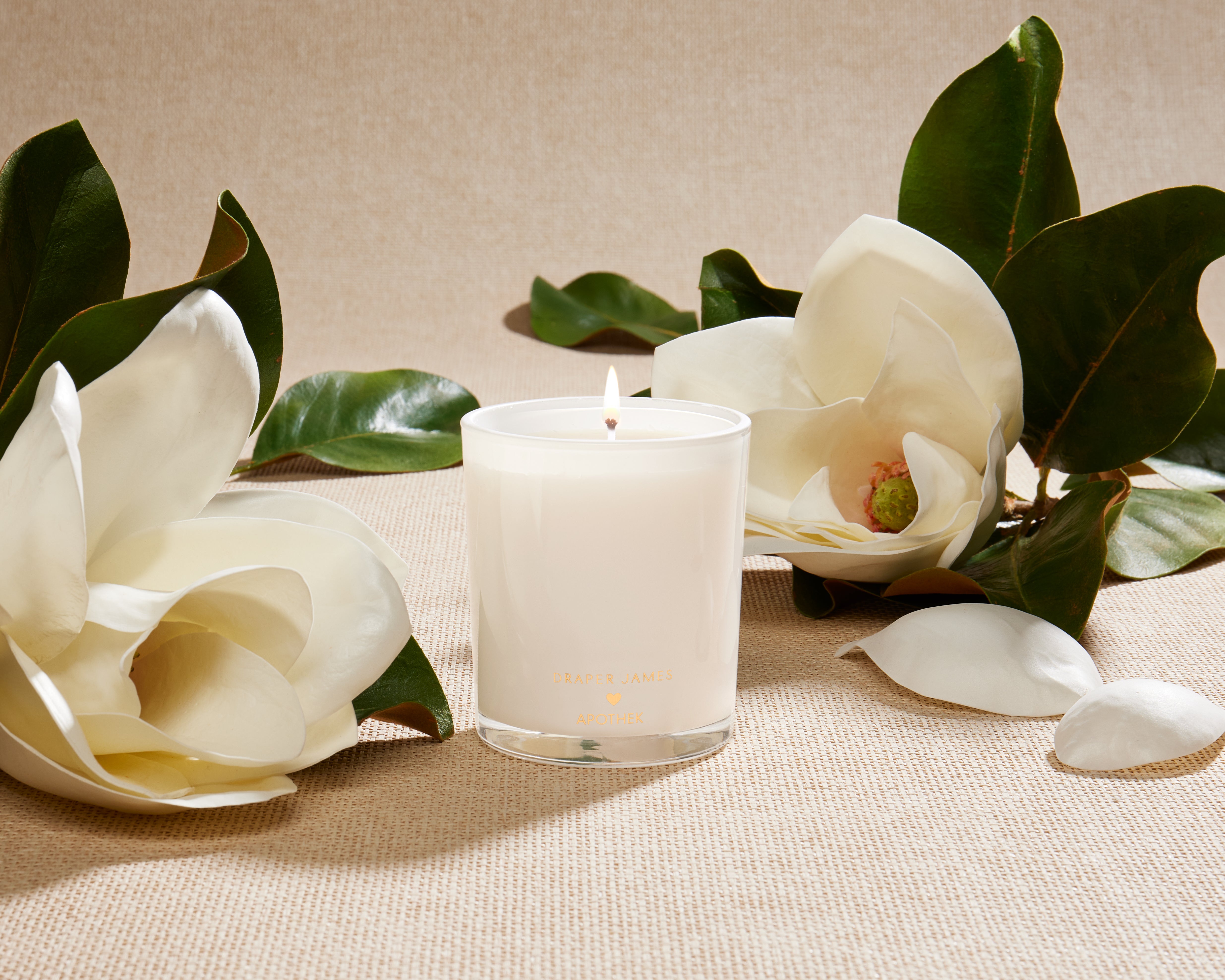 Draper James x Apotheke Candle in White Magnolia