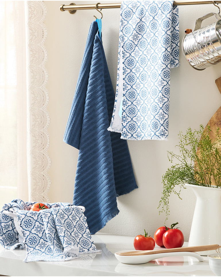 Geometric Floral Kitchen Towel Set in Blue