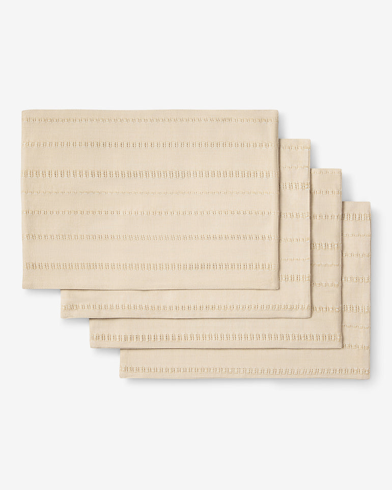 Woven Placemat Set in Natural