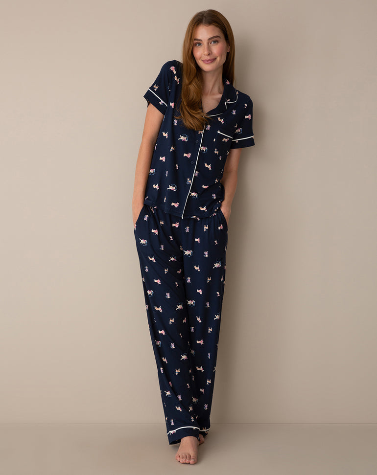 Linda Short-Sleeve Pajama Set in Winter Dog