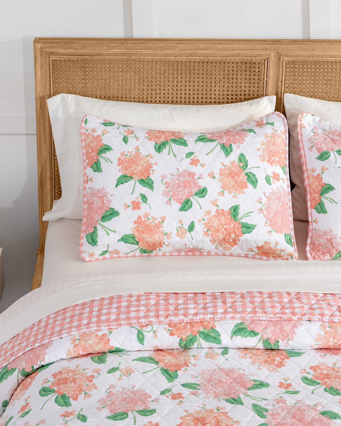 Olivia Hydrangea Quilt Set