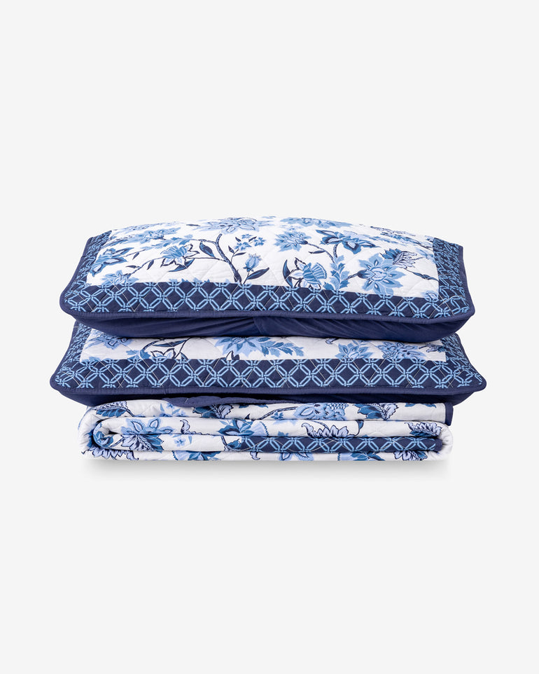 Justina Simple Lattice Quilt Set