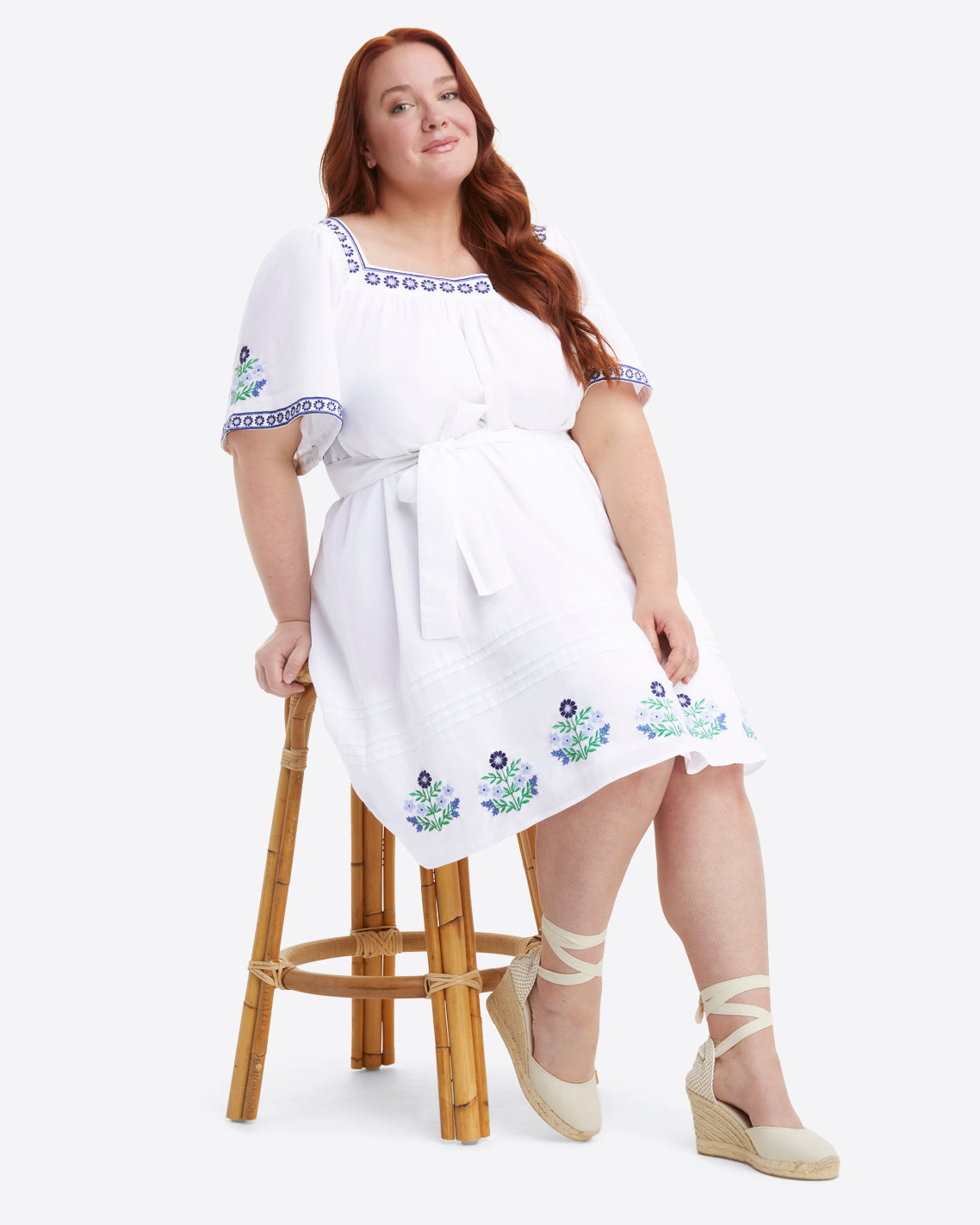 Maren Mini Dress in Floral Embroidery