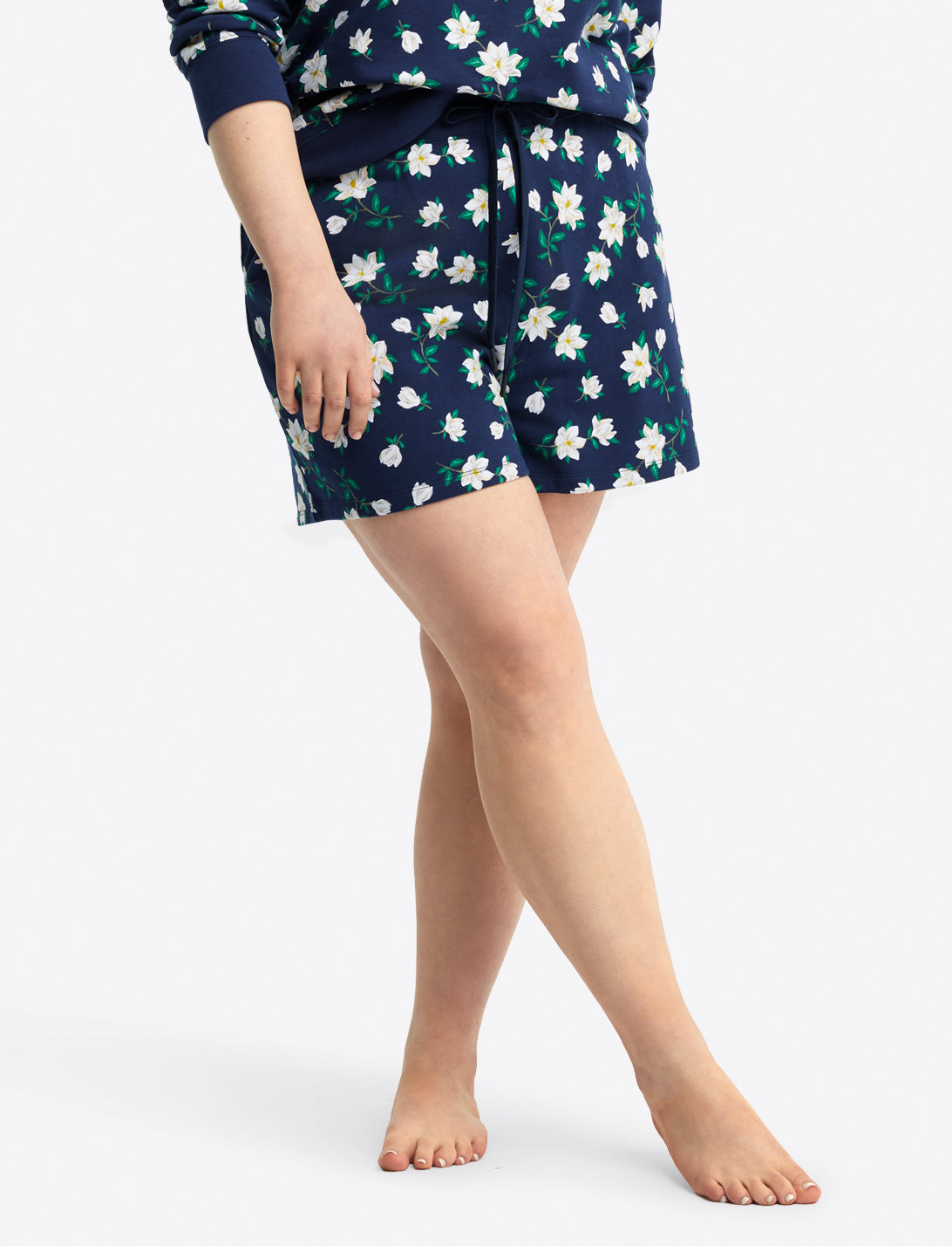 Natalie Shorts Navy Magnolia