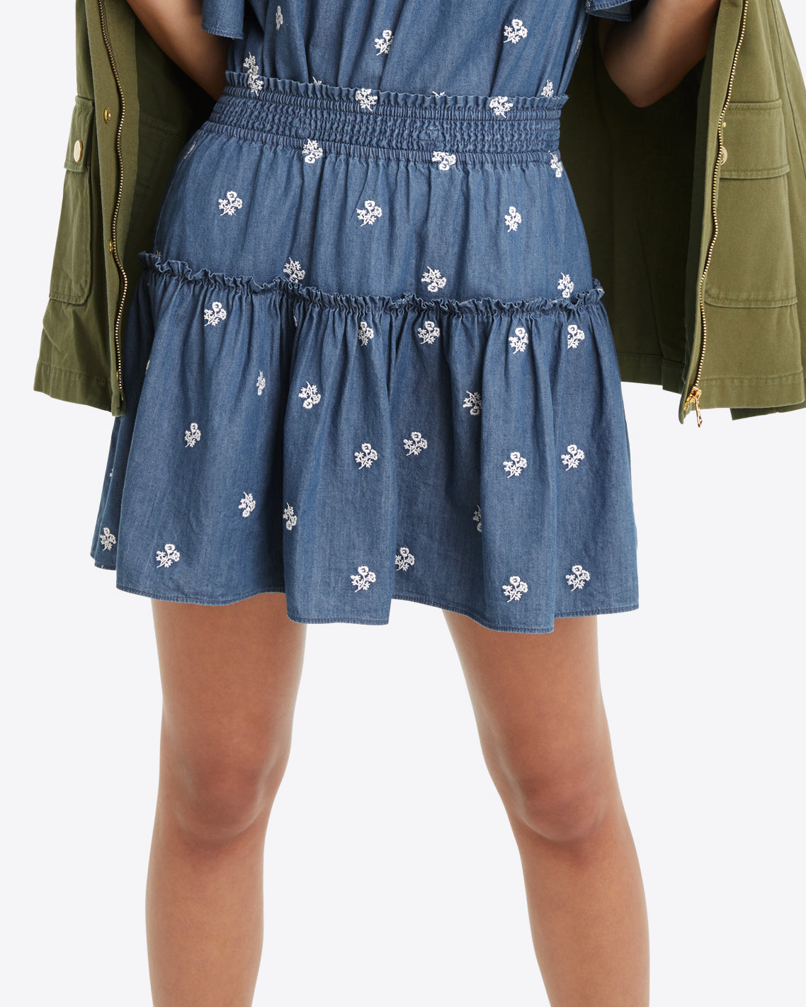Pull on Skirt in Embroidered Chambray