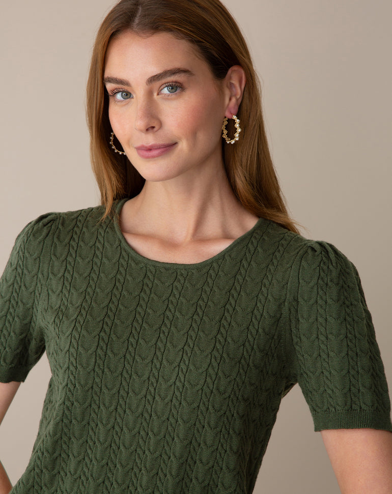 Short-Sleeve Sweater in Dark Green