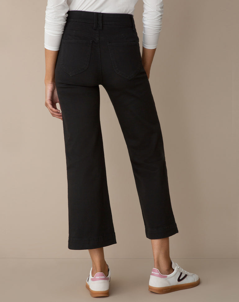 5-Pocket Wide Leg Crop in Black Denim