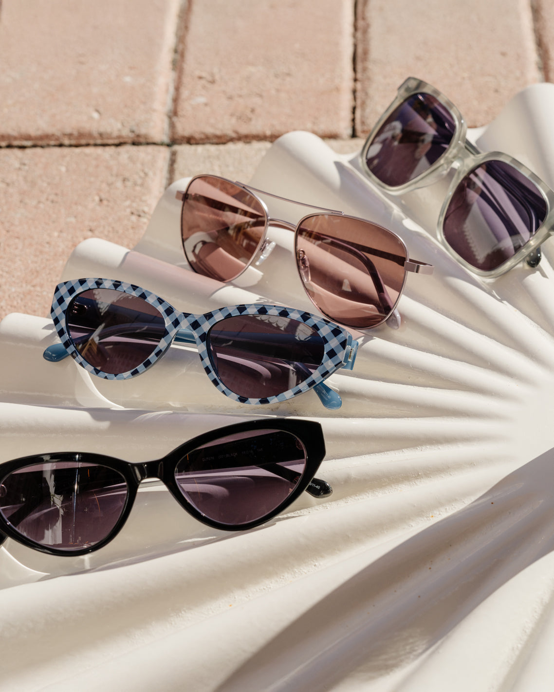 Sunglasses in Navy Gingham