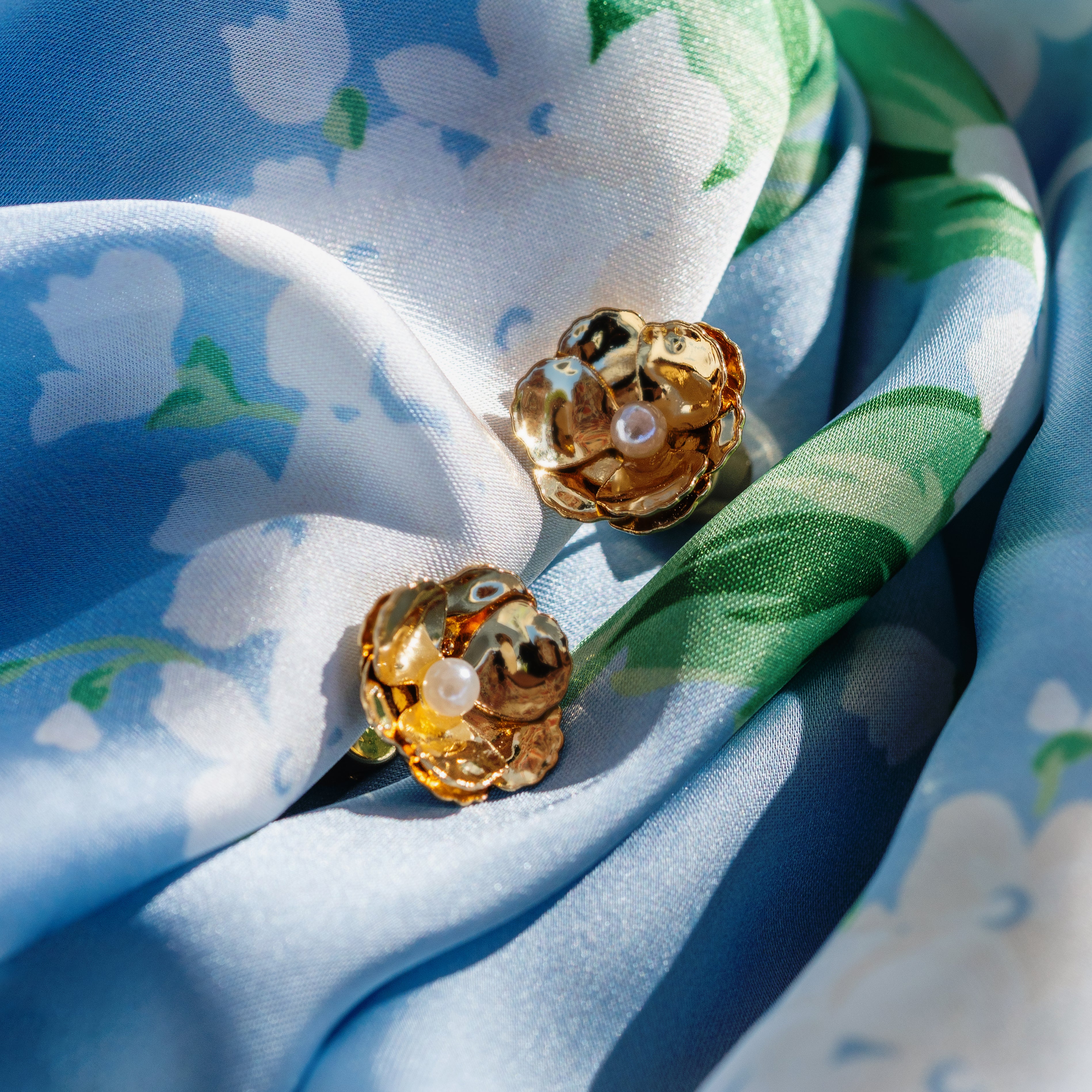 Ruffle Flower Stud Earrings