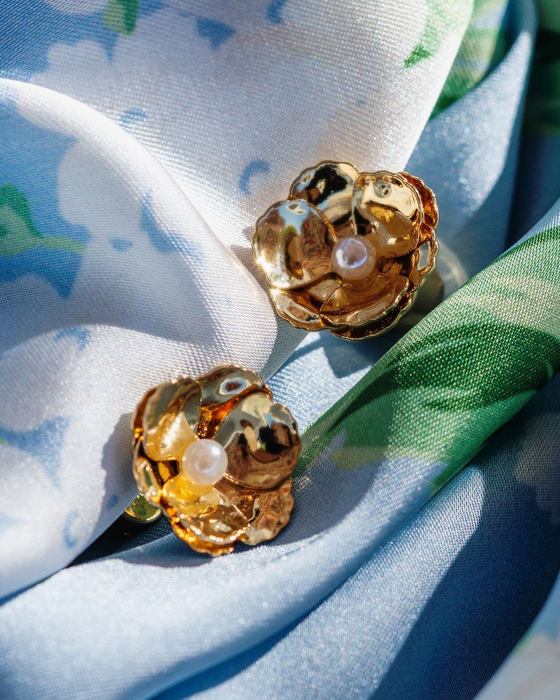 Ruffle Flower Stud Earrings