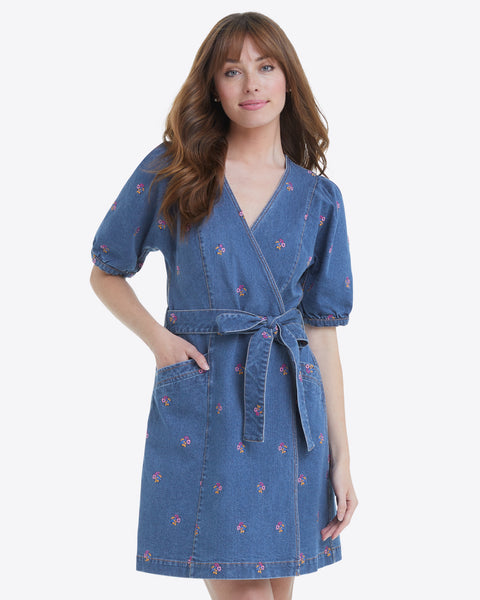 Wrap Dress in Embroidered Posy – Draper James
