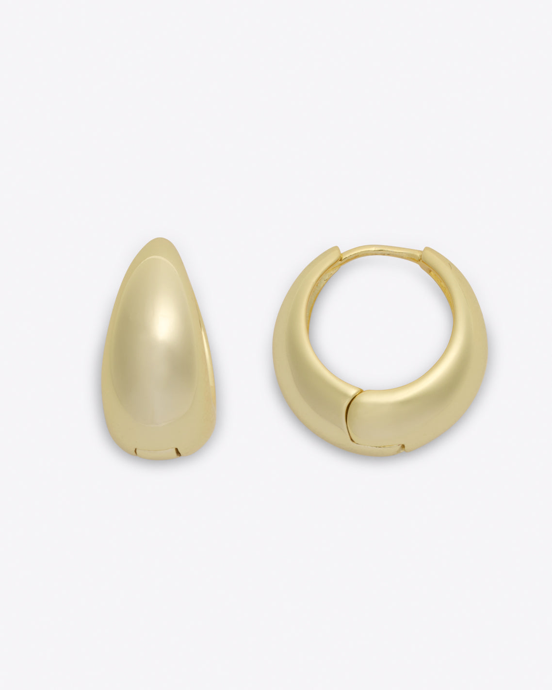 Thick Hoops in Gold