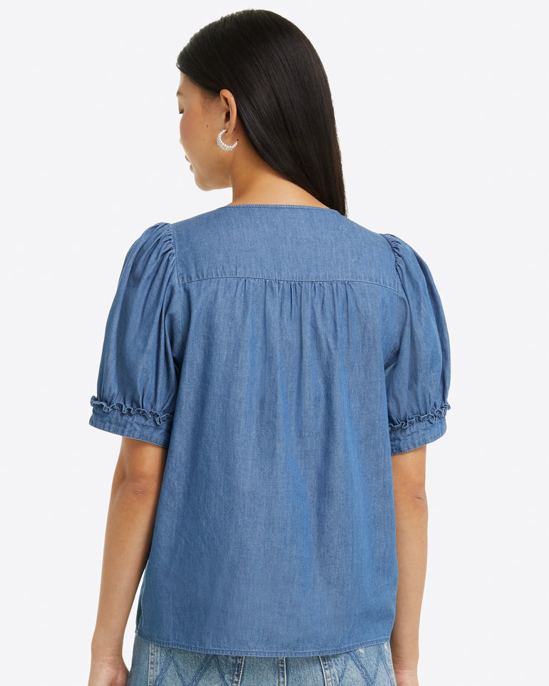 Heidi V-Neck Top in Chambray